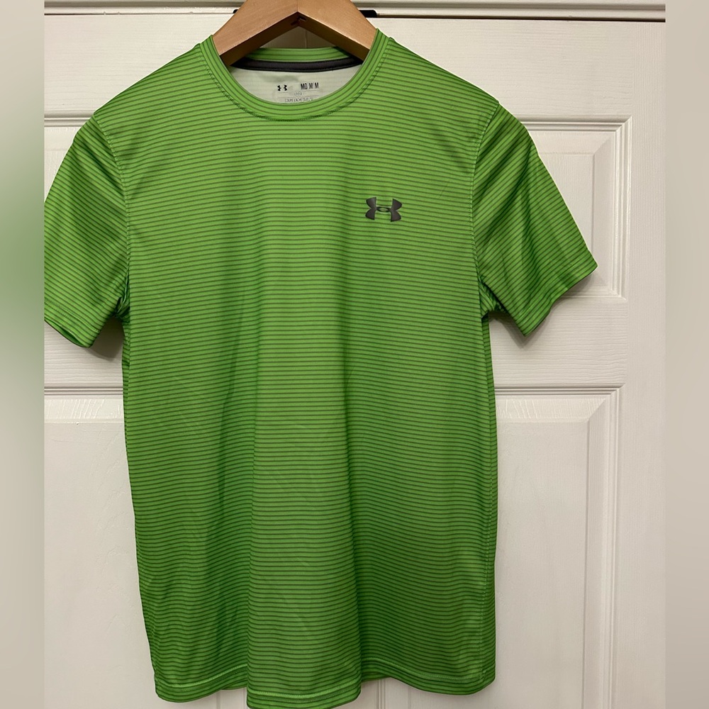 Under Armour Heat Gear Loose Fit Shirt